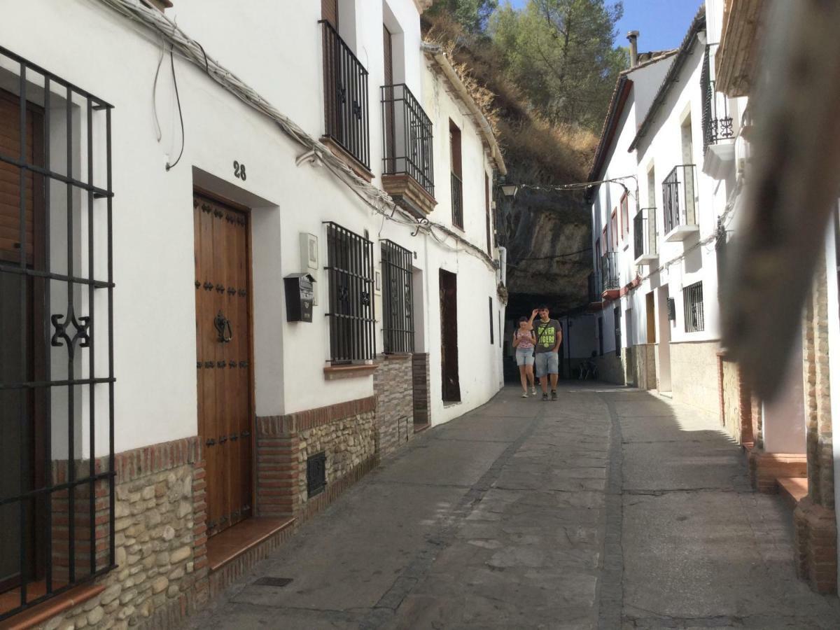 Vivienda Rural Los Tajos De Setenil Setenil De Las Bodegas Exteriér fotografie
