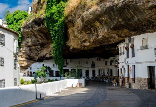 Vivienda Rural Los Tajos De Setenil Setenil De Las Bodegas Exteriér fotografie